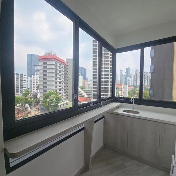 Elizabeth Heights, 57 Cairnhill Road, Orchard / River Valley, 4 Bedrooms, 2,574 sqft, Condominium For Sale, by Derrick Chau, 500244557 - View - PropertyGuru.com.sg