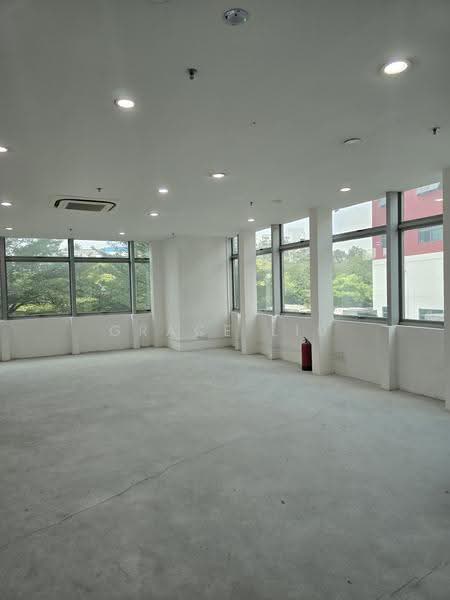 Wcega Tower, 21 Bukit Batok Crescent, Dairy Farm / Bukit Panjang / Choa Chu Kang, 1,400 sqft, Light Industrial (B1) For Rent, by Grace Liu, 500244574 - Interior - CommercialGuru.com.sg