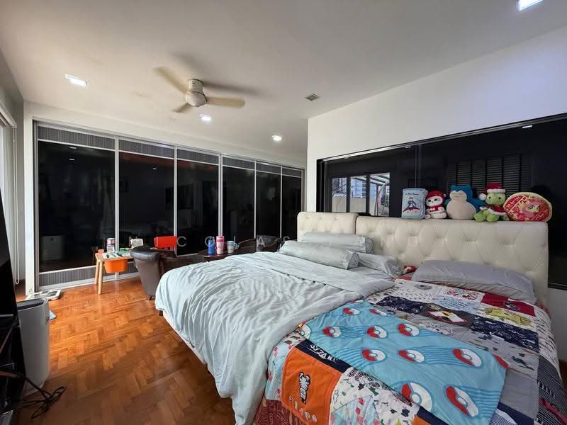 Eaton Park, Gerald Drive, 5 Bedrooms, 3,000 sqft, Semi-Detached House For Sale, by Nicolas Pang, 500244576 - Bedroom - PropertyGuru.com.sg