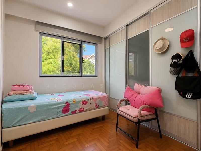 Eaton Park, Gerald Drive, 5 Bedrooms, 3,000 sqft, Semi-Detached House For Sale, by Nicolas Pang, 500244576 - Bedroom - PropertyGuru.com.sg