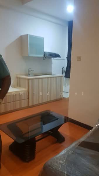 Hoa Nam Building, 27 Foch Road, Farrer Park / Serangoon Rd, 1 Bedroom, 450 sqft, Apartment For Rent, by Chitra Devi, 500244585 - Kitchen - PropertyGuru.com.sg