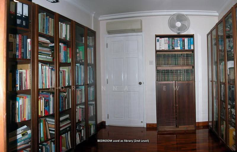 Huge Semi-D at D23 Burgundy Crescent, Burgundy Crescent, Burgundy Drive, Burgundy Rise, Toh Tuck Road, Jalan Jurong Kechil, Kismis Avenue, Toh Tuck Close, Toh Tuck Crescent, Eng Kong Crescent, Greenridge Crescent, Dairy Farm / Bukit Panjang / Choa Chu Kang, 4 Bedrooms, 3,165 sqft, Semi-Detached House For Sale, by Adrienna Siew, 500244589 - Study - PropertyGuru.com.sg