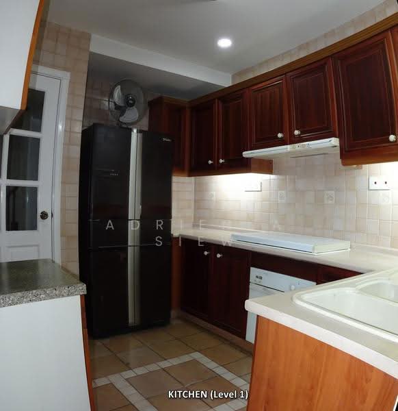 Huge Semi-D at D23 Burgundy Crescent, Burgundy Crescent, Burgundy Drive, Burgundy Rise, Toh Tuck Road, Jalan Jurong Kechil, Kismis Avenue, Toh Tuck Close, Toh Tuck Crescent, Eng Kong Crescent, Greenridge Crescent, Dairy Farm / Bukit Panjang / Choa Chu Kang, 4 Bedrooms, 3,165 sqft, Semi-Detached House For Sale, by Adrienna Siew, 500244589 - Kitchen - PropertyGuru.com.sg