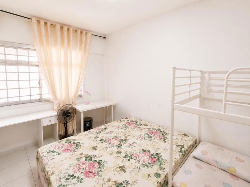 748 Pasir Ris Street 71, 748 Pasir Ris Street 71, Pasir Ris / Tampines, 3 Bedrooms, 1,130 sqft, HDB Flat For Sale, by John Lee, 500244593 - Bedroom - PropertyGuru.com.sg