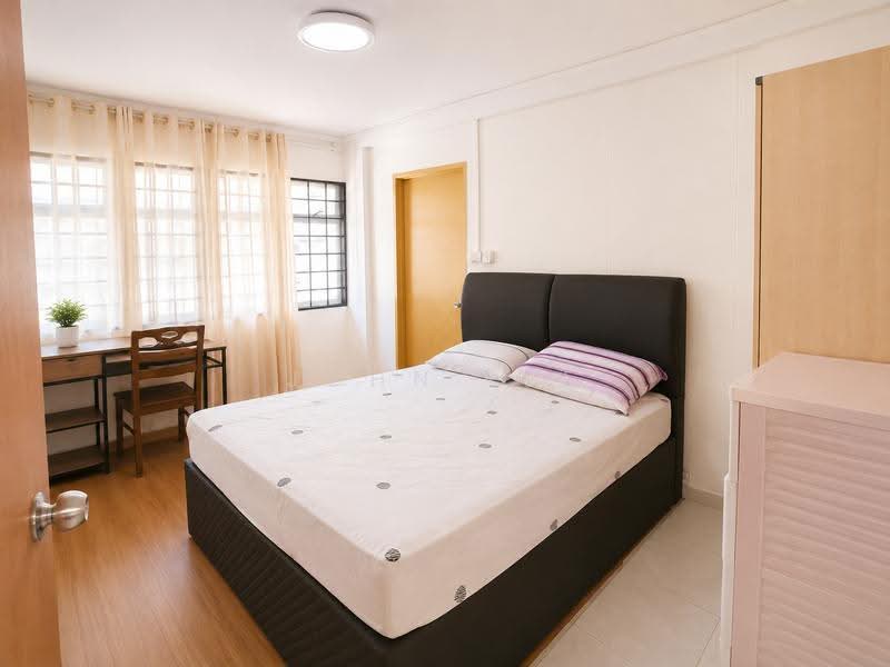 748 Pasir Ris Street 71, 748 Pasir Ris Street 71, Pasir Ris / Tampines, 3 Bedrooms, 1,130 sqft, HDB Flat For Sale, by John Lee, 500244593 - Bedroom - PropertyGuru.com.sg