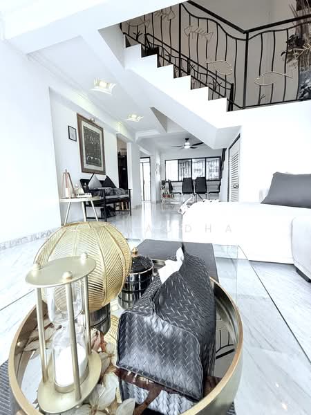 410 Jurong West Street 42, 410 Jurong West Street 42, 3 Bedrooms, 1,615 sqft, HDB Flat For Sale, by SQ Raudha, 500244597 - Living Room - PropertyGuru.com.sg