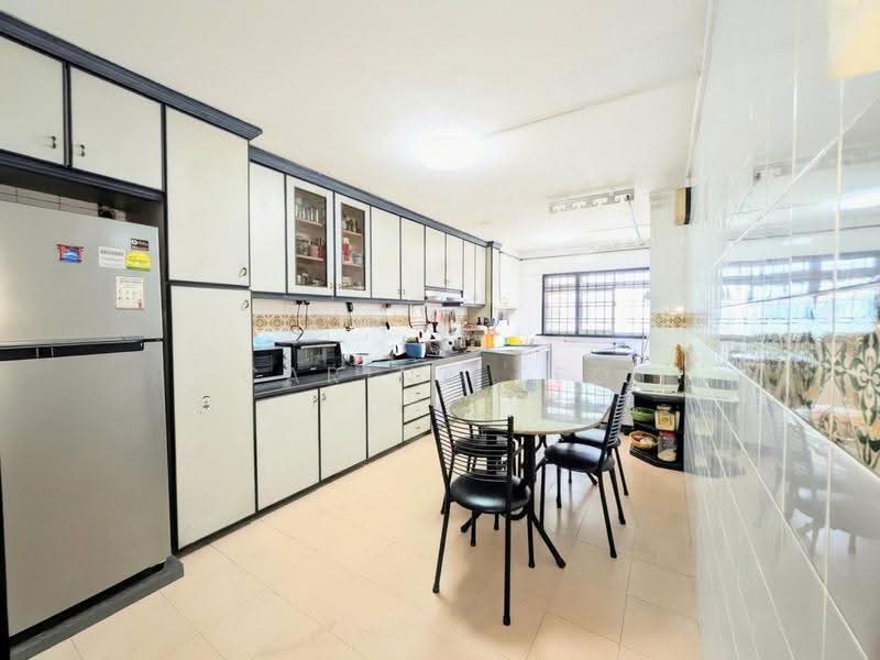 25 Teban Gardens Road, 25 Teban Gardens Road, Boon Lay / Jurong / Tuas, 3 Bedrooms, 1,151 sqft, HDB Flat For Sale, by Carina Teo, 500244600 - Kitchen - PropertyGuru.com.sg