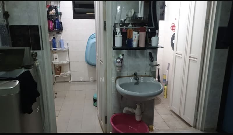 97 Whampoa Drive, 97 Whampoa Drive, Balestier / Toa Payoh, Room Rental, 100 sqft, HDB Flat For Rent, by Irene Yeo, 500244601 - Bathroom - PropertyGuru.com.sg