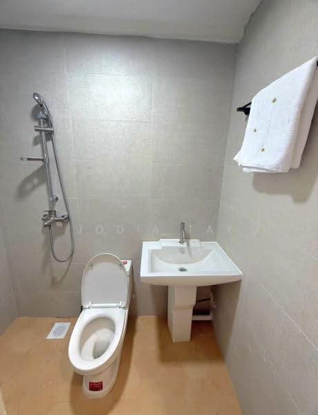 Hip and cool student hostel ensuite for rent, Lavender Street, 1 Bedroom, 200 sqft, Apartment For Rent, by Jodia Tay, 500244608 - PropertyGuru.com.sg