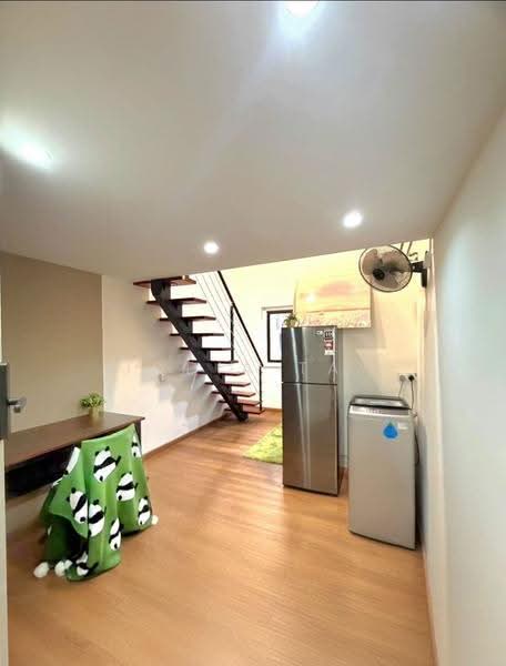 Hip and cool student hostel ensuite for rent, Lavender Street, 1 Bedroom, 200 sqft, Apartment For Rent, by Jodia Tay, 500244608 - PropertyGuru.com.sg
