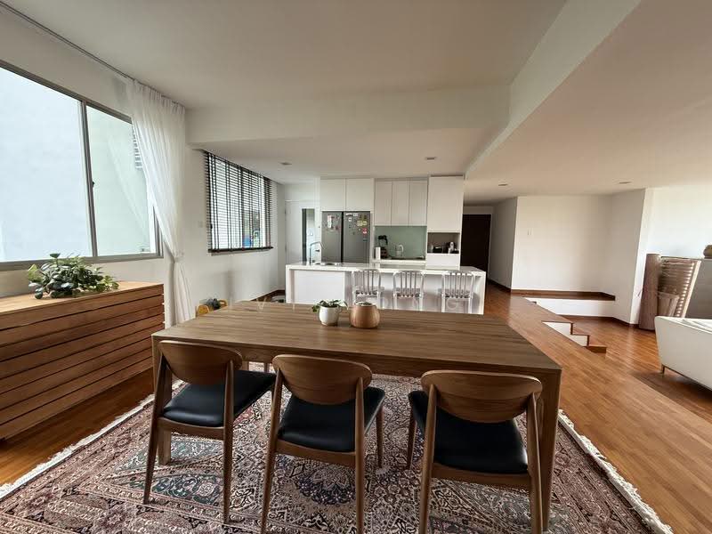 Nassim Regency, 37 Nassim Road, 3 Bedrooms, 2,054 sqft, Apartment For Rent, by Ivy Long, 500244611 - Dining Room - PropertyGuru.com.sg