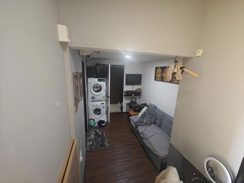 Simsville, 2 Geylang East Avenue 2, Eunos / Geylang / Paya Lebar, Room Rental, 140 sqft, Condominium For Rent, by William Chao, 500244623 - Living Room - PropertyGuru.com.sg