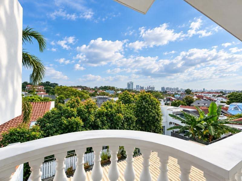 Namly Drive | Namly Estate | Shamrock Park, Tanglin / Holland / Bukit Timah, 3 Bedrooms, 3,000 sqft, Semi-Detached House For Sale, by Jolene Koh, 500244635 - PropertyGuru.com.sg