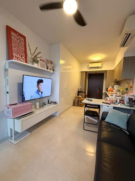 Botanique at Bartley, 233 Upper Paya Lebar Road, 1 Bedroom, 517 sqft, Condominium For Rent, by Greg Pan, 500244641 - Living Room - PropertyGuru.com.sg