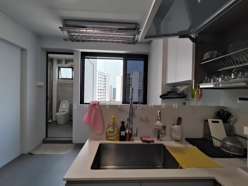 859A Tampines Avenue 5, 859A Tampines Avenue 5, 3 Bedrooms, 1,119 sqft, HDB Flat For Sale, by Ashley Chan, 500244648 - Kitchen - PropertyGuru.com.sg