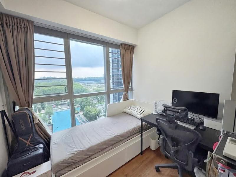 The Santorini, 21 Tampines Street 86, 2 Bedrooms, 732 sqft, Condominium For Sale, by Desiree Leung, 500244657 - Common Bedroom - PropertyGuru.com.sg