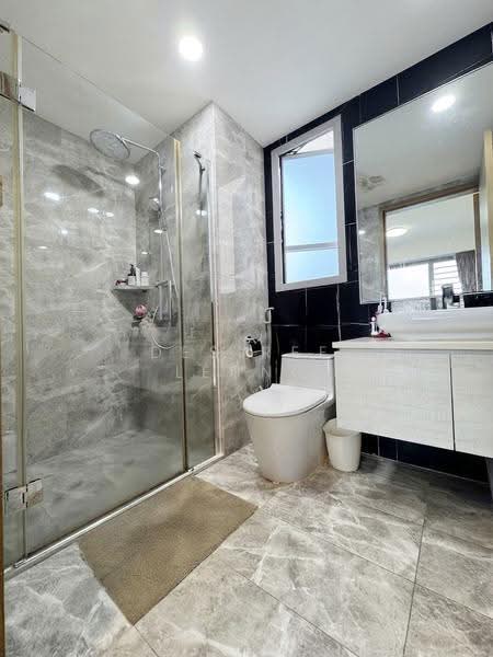 The Santorini, 21 Tampines Street 86, 2 Bedrooms, 732 sqft, Condominium For Sale, by Desiree Leung, 500244657 - Master Bathroom - PropertyGuru.com.sg