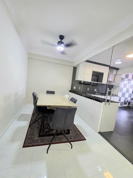 229 Bishan Street 23, 229 Bishan Street 23, 3 Bedrooms, 1,120 sqft, HDB Flat For Sale, by Sallehin Halim (Agent Soul), 500244660 - Dining Room - PropertyGuru.com.sg