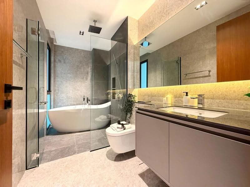 Jalan Sankam Sembawang Straits Estate, Sembawang / Yishun, 5 Bedrooms, 4,834 sqft, Terraced House For Sale, by Jolyn Goh, 500244662 - Bathroom - PropertyGuru.com.sg