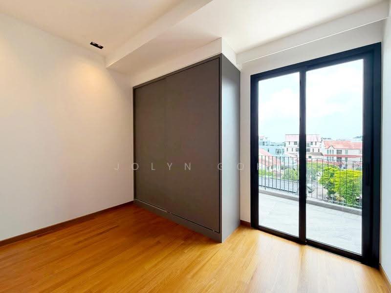 Sembawang Straits Estate, 23 Jalan Machang, Sembawang / Yishun, 5 Bedrooms, 4,834 sqft, Terraced House For Sale, by Jolyn Goh, 500244673 - Balcony - PropertyGuru.com.sg
