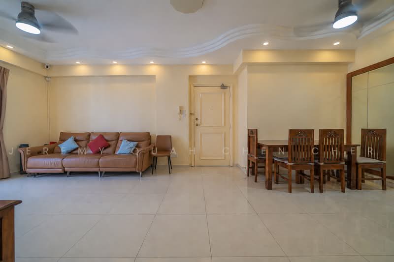Parkview Apartments, 5 Bukit Batok Street 25, 2 Bedrooms, 980 sqft, Apartment For Sale, by Jeremy Quah Chen Cher, 500244675 - PropertyGuru.com.sg