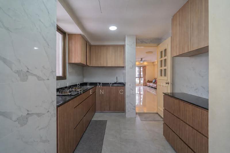 Parkview Apartments, 5 Bukit Batok Street 25, 2 Bedrooms, 980 sqft, Apartment For Sale, by Jeremy Quah Chen Cher, 500244675 - PropertyGuru.com.sg