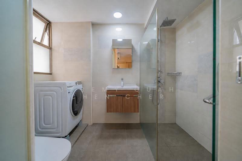 Parkview Apartments, 5 Bukit Batok Street 25, 2 Bedrooms, 980 sqft, Apartment For Sale, by Jeremy Quah Chen Cher, 500244675 - PropertyGuru.com.sg