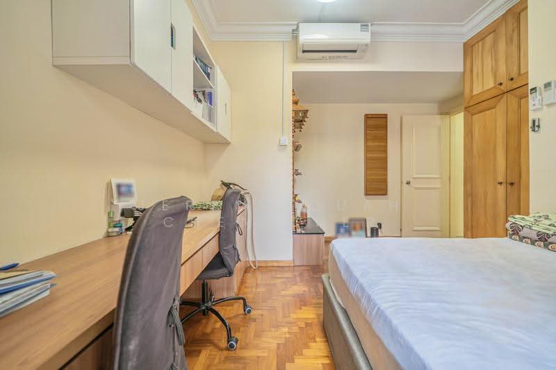 Parkview Apartments, 5 Bukit Batok Street 25, Dairy Farm / Bukit Panjang / Choa Chu Kang, 2 Bedrooms, 980 sqft, Apartment For Sale, by Jeremy Quah Chen Cher, 500244675 - Study - PropertyGuru.com.sg