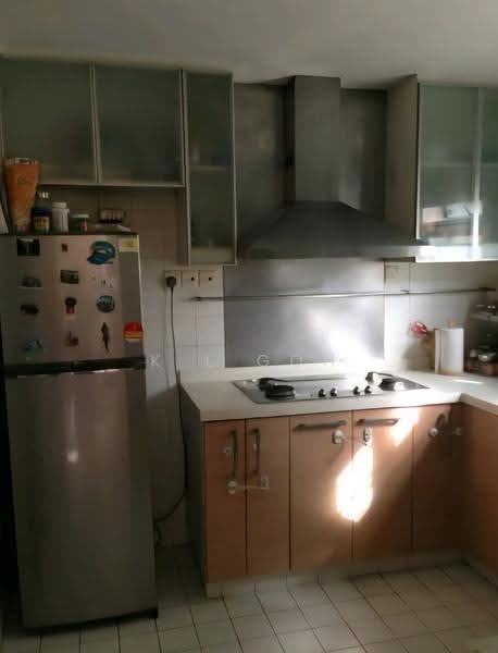 Dahlia Park Condo, 1 Flora Drive, 3 Bedrooms, 1,119 sqft, Condominium For Rent, by K L Goh, 500244683 - Kitchen - PropertyGuru.com.sg