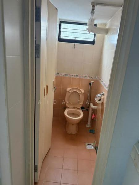 35 Bedok South Avenue 2, 35 Bedok South Avenue 2, Bedok / Upper East Coast, 3 Bedrooms, 969 sqft, HDB Flat For Rent, by Aida Tay, 500244688 - PropertyGuru.com.sg