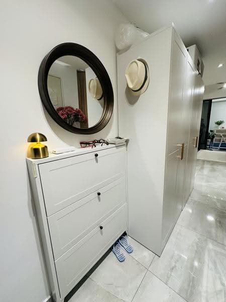 The Verandah Residences, 227 Pasir Panjang Road, 1 Bedroom, 463 sqft, Condominium For Rent, by Lawrence Wee, 500244692 - Entrance - PropertyGuru.com.sg
