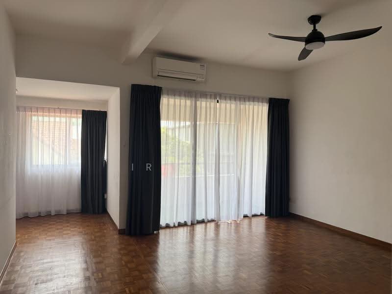 Pasir Ris Beach Park, Pasir Ris Avenue, 5 Bedrooms, 4,000 sqft, Corner Terrace For Sale, by Iris Lee, 500244694 - Living Room - PropertyGuru.com.sg