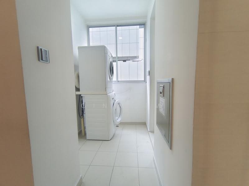 Suites @ Cairnhill, 138 Cairnhill Road, 4 Bedrooms, 1,830 sqft, Condominium For Rent, by Gina Lim, 500244698 - Interior - PropertyGuru.com.sg