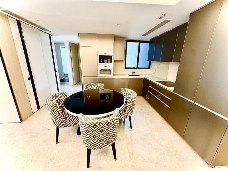 Cairnhill Nine, 9 Cairnhill Road, 2 Bedrooms, 1,044 sqft, Condominium For Sale, by Silvia Yang, 500244700 - PropertyGuru.com.sg