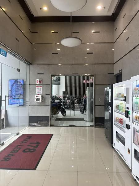 Paya Lebar 178, 178 Paya Lebar Road, Eunos / Geylang / Paya Lebar, 1,690 sqft, Light Industrial (B1) For Rent, by Rina Royale Tan, 500244703 - Entrance - CommercialGuru.com.sg