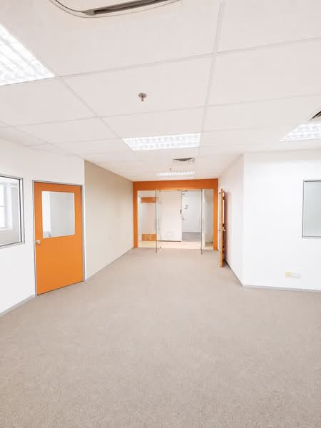 Pantech Business Hub, 196 Pandan Loop, 1,595 sqft, Factory / Workshop (B2) For Sale, by Leng ., 500244712 - CommercialGuru.com.sg
