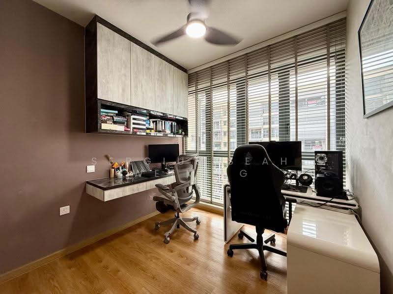 Hundred Palms Residences, 270 Yio Chu Kang Road, 3 Bedrooms, 915 sqft, Condominium For Sale, by Sergius Seah Weiming, 500244722 - Bedroom 1 - PropertyGuru.com.sg