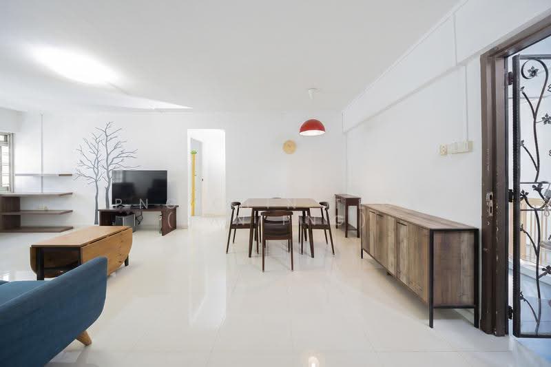 171 Lorong 1 Toa Payoh, 171 Lorong 1 Toa Payoh, Balestier / Toa Payoh, 3 Bedrooms, 1,109 sqft, HDB Flat For Sale, by Png Chin Teck (Ian Png), 500244725 - Living Room - PropertyGuru.com.sg