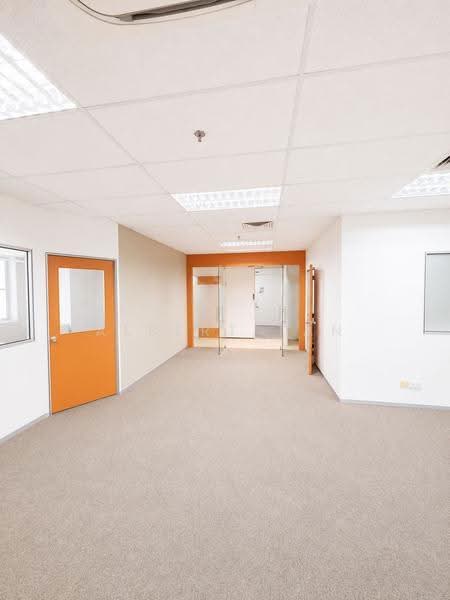 Pantech Business Hub, 196 196, Buona Vista / West Coast / Clementi New Town, 1,595 sqft, Factory / Workshop (B2) For Sale, by Albert Tan, 500244728 - CommercialGuru.com.sg