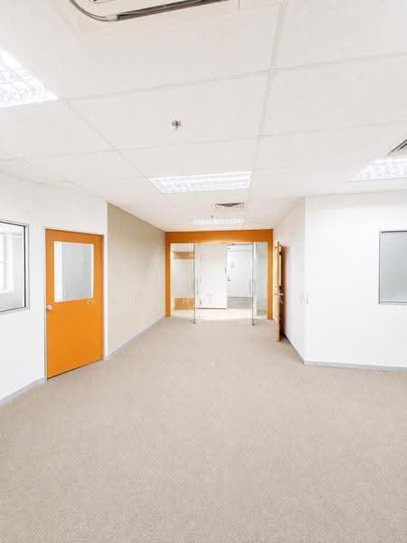 Pantech Business Hub, 196 196, Buona Vista / West Coast / Clementi New Town, 1,595 sqft, Factory / Workshop (B2) For Sale, by Albert Tan, 500244728 - CommercialGuru.com.sg