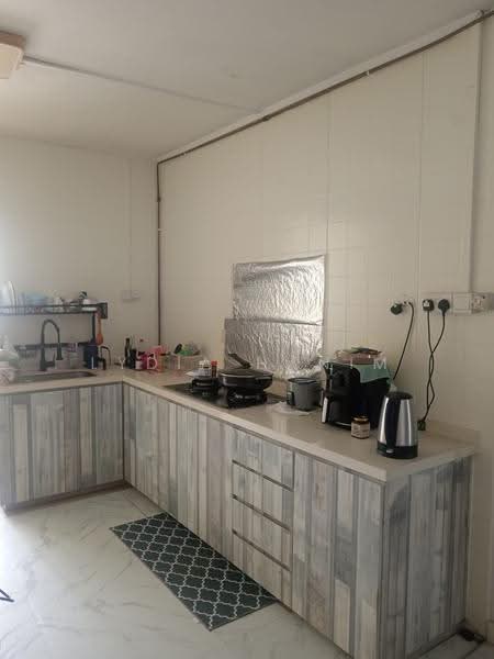 942 Jurong West Street 91, 942 Jurong West Street 91, 3 Bedrooms, 1,130 sqft, HDB Flat For Sale, by Lydia Hanim, 500244738 - Kitchen - PropertyGuru.com.sg