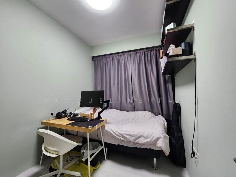 Waterwoods, Punggol Field Walk, Hougang / Punggol / Sengkang, 2 Bedrooms, 807 sqft, Condominium For Sale, by Jacqueline Tan, 500244745 - Bedroom - PropertyGuru.com.sg