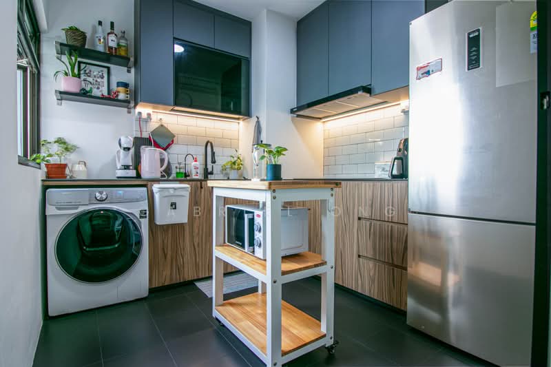 32 Eunos Crescent, 32 Eunos Crescent, 2 Bedrooms, 646 sqft, HDB Flat For Sale, by Gabriel Ong, 500244755 - Kitchen - PropertyGuru.com.sg