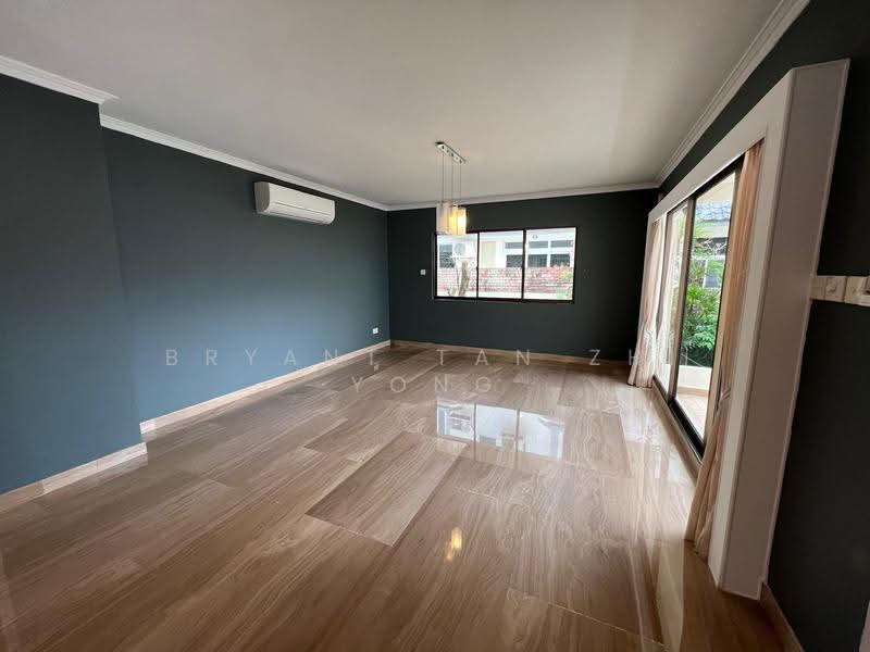 Jalan Lim Tai See, Tanglin / Holland / Bukit Timah, 5 Bedrooms, 6,000 sqft, Bungalow House For Rent, by Bryant Tan Zhi Yong, 500244756 - Living Room - PropertyGuru.com.sg
