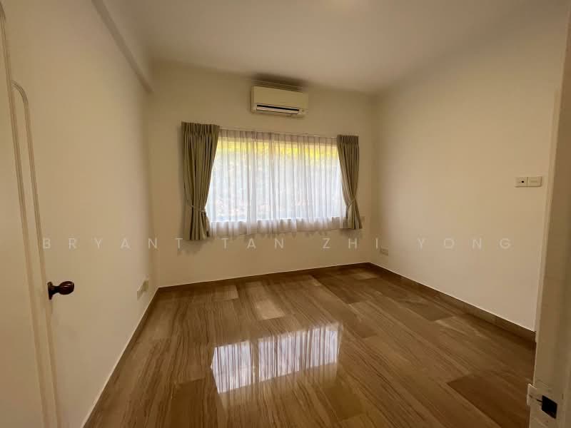 Jalan Lim Tai See, Tanglin / Holland / Bukit Timah, 5 Bedrooms, 6,000 sqft, Bungalow House For Rent, by Bryant Tan Zhi Yong, 500244756 - Bedroom - PropertyGuru.com.sg