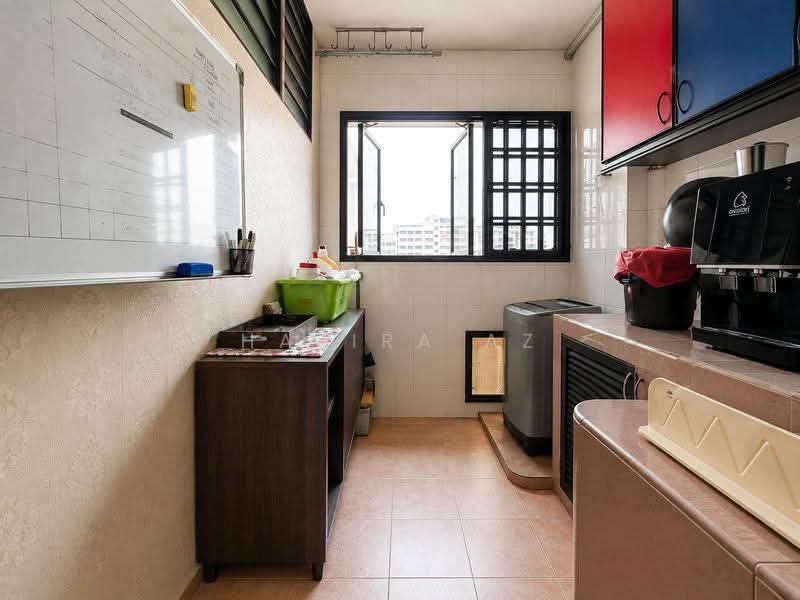 787D Woodlands Crescent, 787D Woodlands Crescent, Admiralty / Woodlands, 4 Bedrooms, 1,313 sqft, HDB Flat For Sale, by Hazira Az, 500244758 - Kitchen - PropertyGuru.com.sg