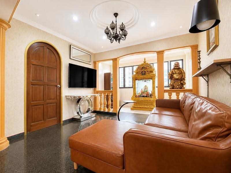 787D Woodlands Crescent, 787D Woodlands Crescent, Admiralty / Woodlands, 4 Bedrooms, 1,313 sqft, HDB Flat For Sale, by Hazira Az, 500244758 - Living Room - PropertyGuru.com.sg