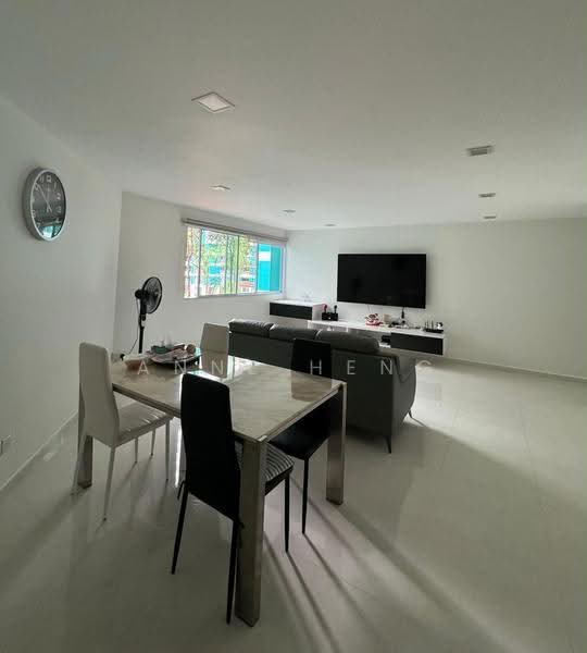 288 Bishan Street 24, 288 Bishan Street 24, Room Rental, 120 sqft, HDB Flat For Rent, by Anne Heng, 500244763 - PropertyGuru.com.sg