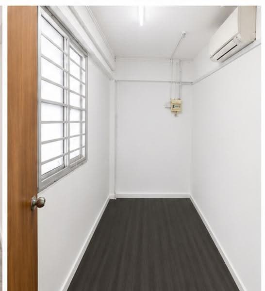 106 Hougang Ave 1, , 1,023 sqft, Shop / Shophouse For Rent, by Minnie Teo, 500244777 - Interior - CommercialGuru.com.sg