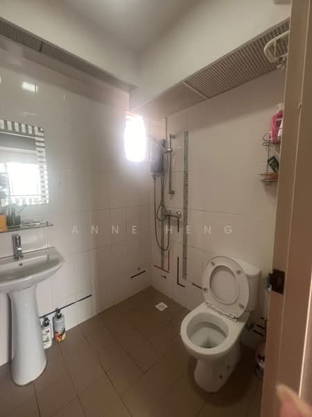 342B Yishun Ring Road, 342B Yishun Ring Road, Room Rental, 120 sqft, HDB Flat For Rent, by Anne Heng, 500244792 - PropertyGuru.com.sg